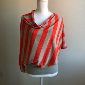 Moth unbalanced stripe top